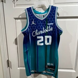 Gordon Hayward #20 Charlotte Hornets Swingman Jersey - City Edition Rare